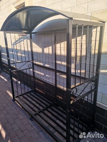 Дровница уличная металлическая