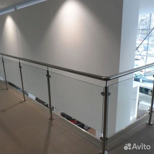 Ограждения из стекла в интерьер