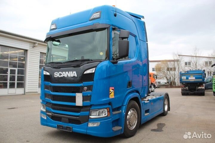 Стекло фары противотуманной левой Scania P 6 серия