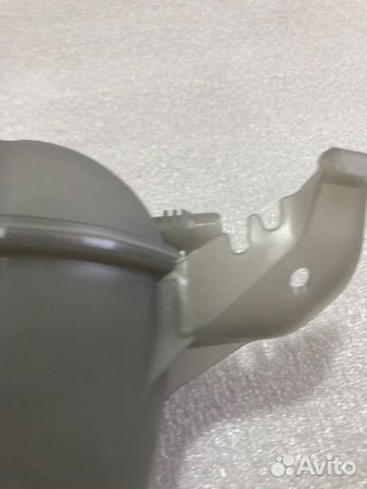 Бачок расширительный A1675009900