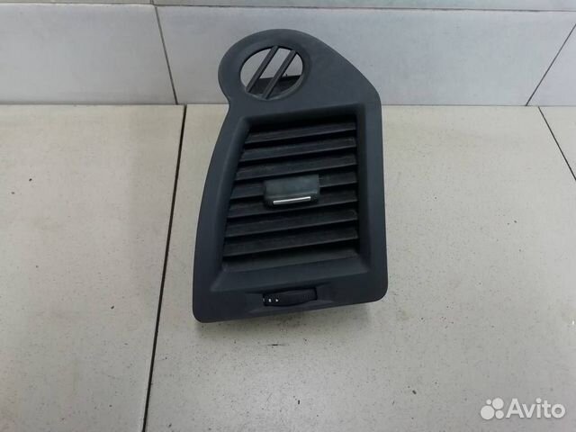 Дефлектор воздушный Megane II 2002-2009