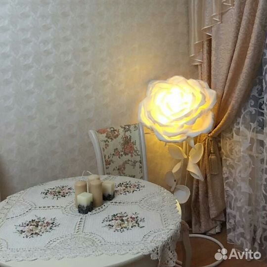 Ростовые цветы, цветы-светильники