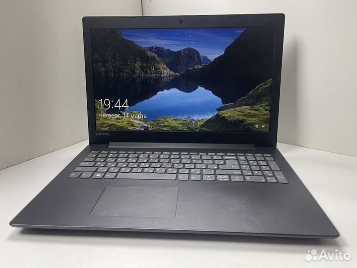 Ноутбук Lenovo IdeaPad 330-15AST 81D6
