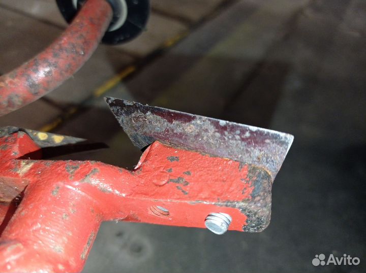 Ледоруб для рыбалки 110мм б/у