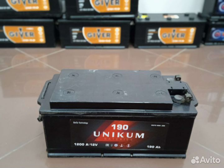 Аккумуляторы для грузовика 190а/ч