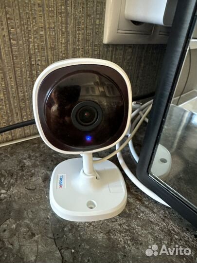 Камера видеонаблюдения wifi домашняя