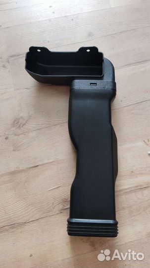 Воздуховод hyundai solaris Новый. Мухобойка б/у