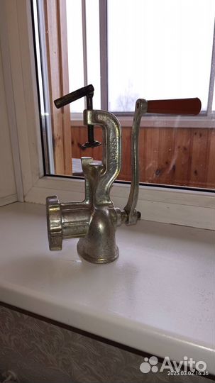 Мясорубка ручная СССР чугунная