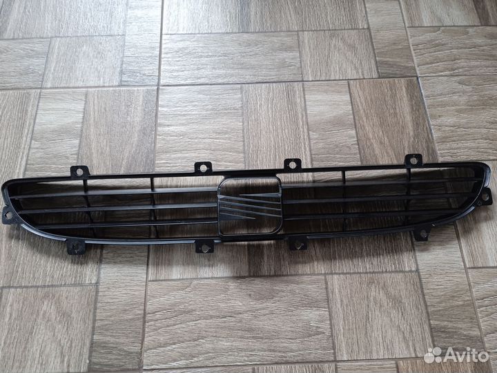 Решётка радиатора на Seat Cordoba