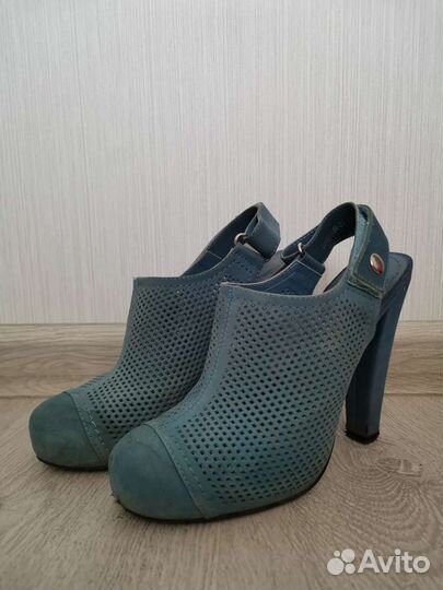 Босоножки натуральная кожа