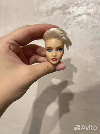 Голова барби