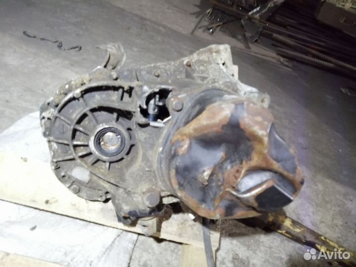 МКПП (JR5 342) битая на запчасти