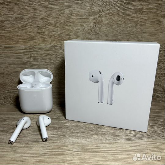 Беспроводные наушники apple airpods 1