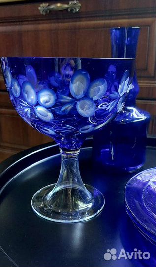 Ваза для конфет на ножке Василёк