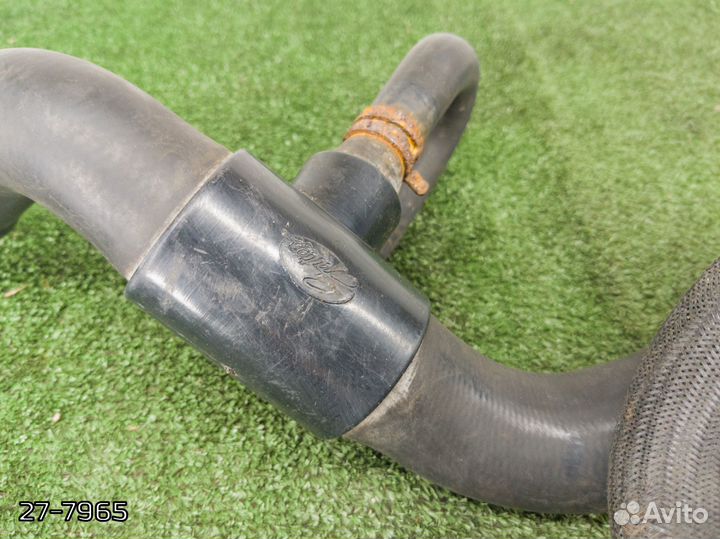 Патрубок радиатора Volvo V50