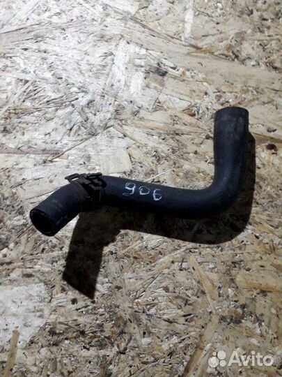 Патрубок системы охлаждения Mercedes Sprinter W906