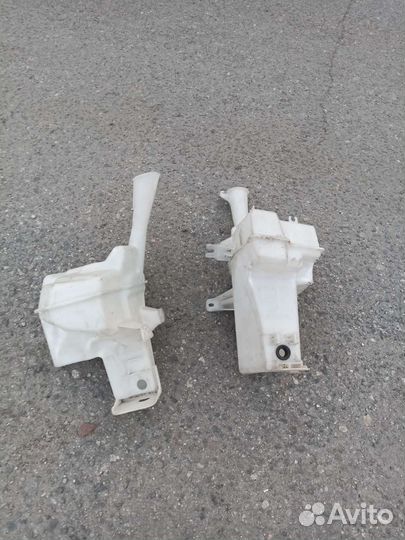 Hyundai Solaris бачок омывателя