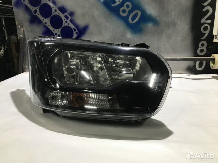 Фара правая Ford Transit 7 2014