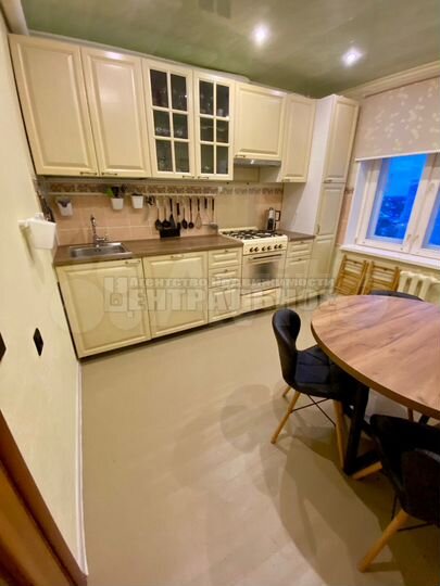 3-к. квартира, 71,1 м², 9/10 эт.