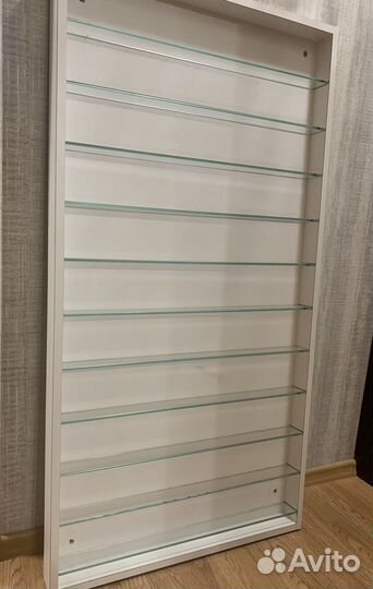 Полка настенная для гель-лаков