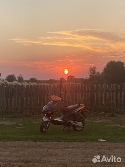Flash 150-cc sport