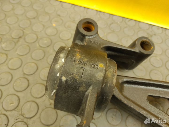 Рычаг передний левый Mini Countryman R60 N18B16A