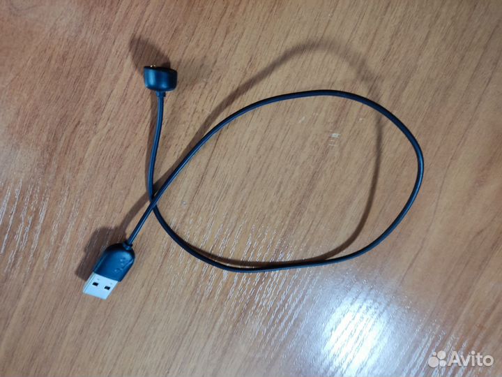 Битнесс браслет Mi band 4