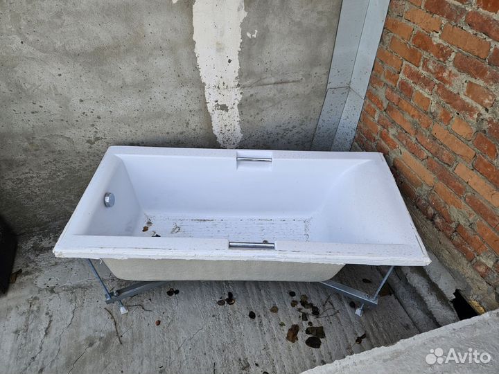 Ванная акриловая бу 160см