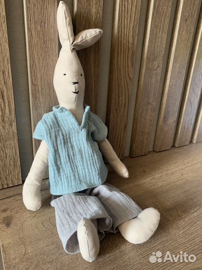 Новый заяц в стиле Maileg