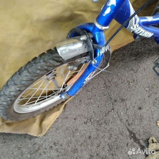 Сатурн детский 16колеса