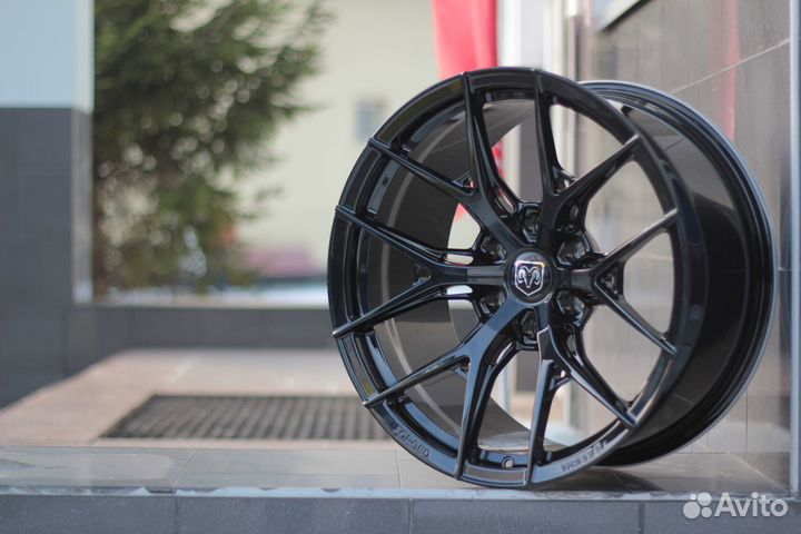 Кованые диски GT Forged R20 RAM 1500 Ford F-150