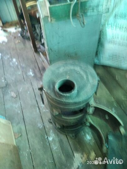 Печь буржуйка чугунная СССР