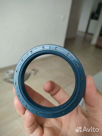 Сальник ступицы колеса Mercedes-Benz 62x80x10/9.5