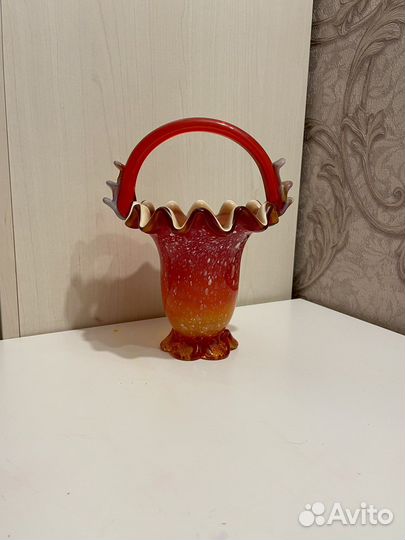 Конфетница корзинка, Красный Май