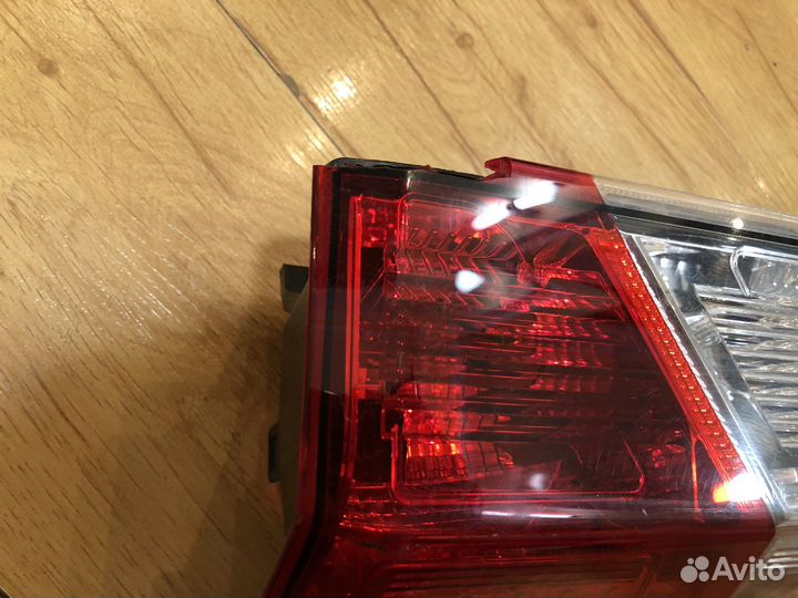 Фонарь задний правый Ford Transit 7