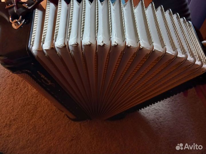 Аккордеон Horch superior 63г