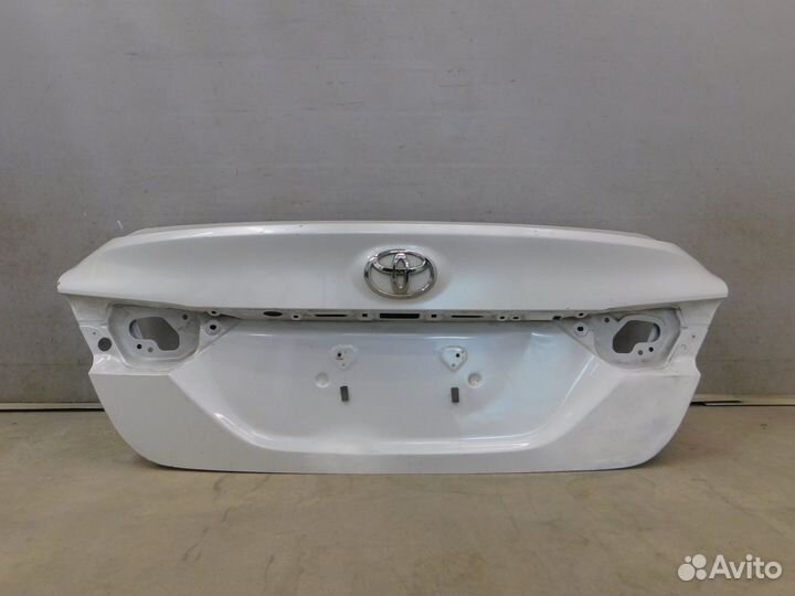 Крышка багажн. Toyota Camry V70 (89220)