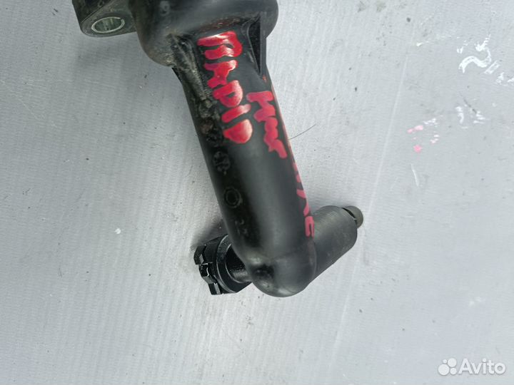 Рабочий цилиндр сцепления Skoda Rapid