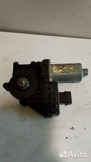 Моторчик стеклоподъемников Opel Astra H