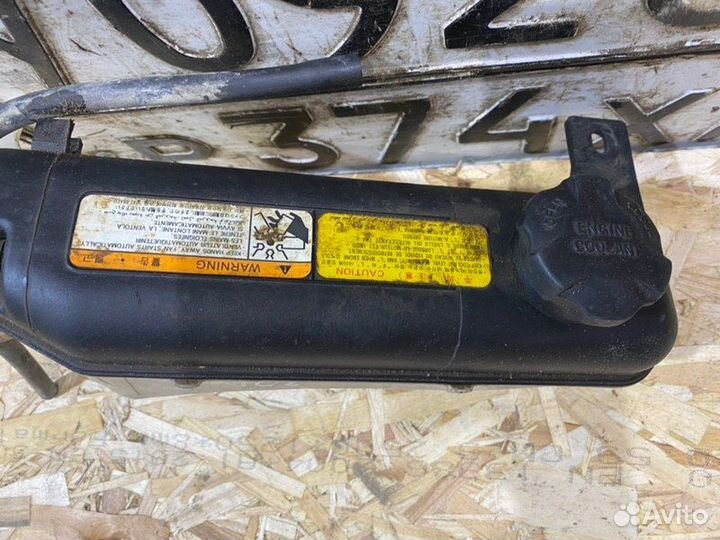 Расширительный бачок Hyundai Matrix хетчбэк 2005