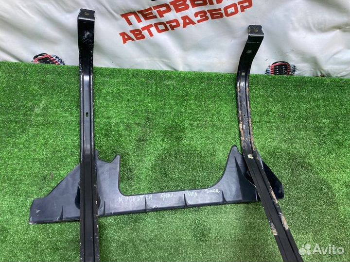 Кронштейн крепления топливного бака Skoda Rapid