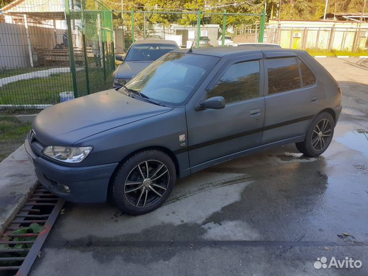 Peugeot 306 2.0 AT, 1999, 200 000 км