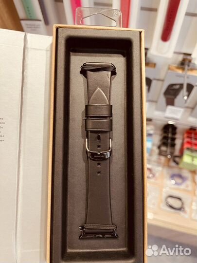 Nomad Modern Slim ремешок для Apple Watch