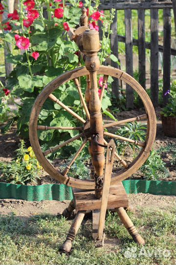 Прялка старинная