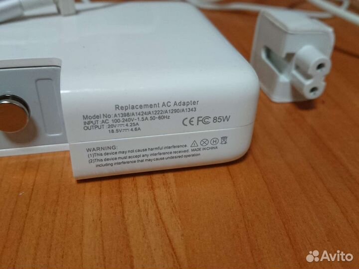 Зарядные устройства для iPhone, iPod оригинал