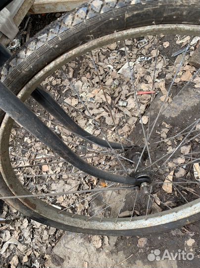 Запчасти и колесо на хвз СССР
