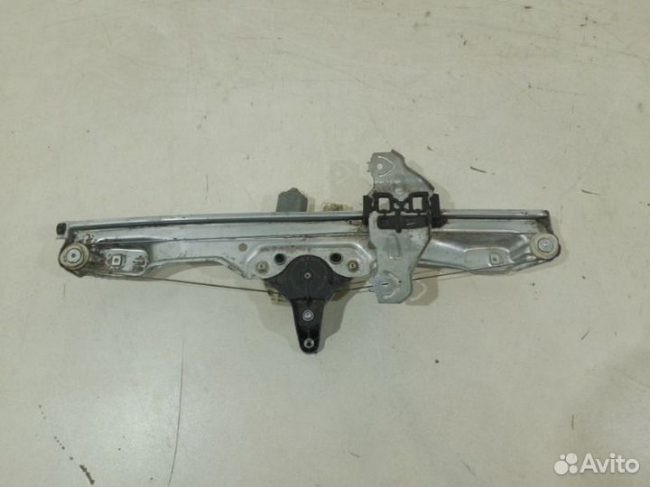 Моторчик стеклоподъемника передний левый Nissan