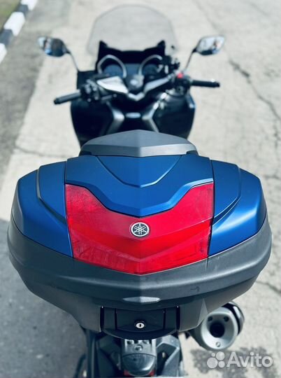 Yamaha T-Max 530 DX