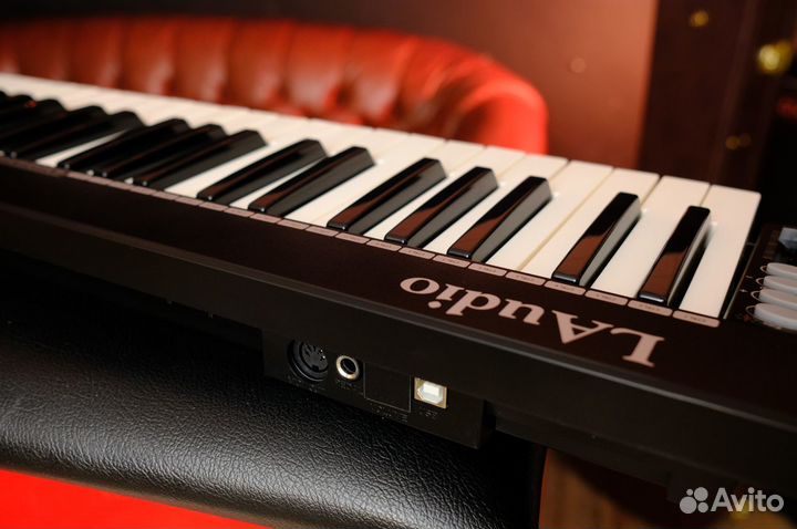 Миди-контроллер + аксессуары