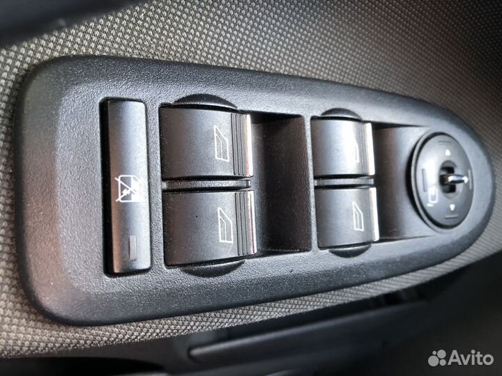 Ford Kuga 2.0 AMT, 2011, 170 000 км